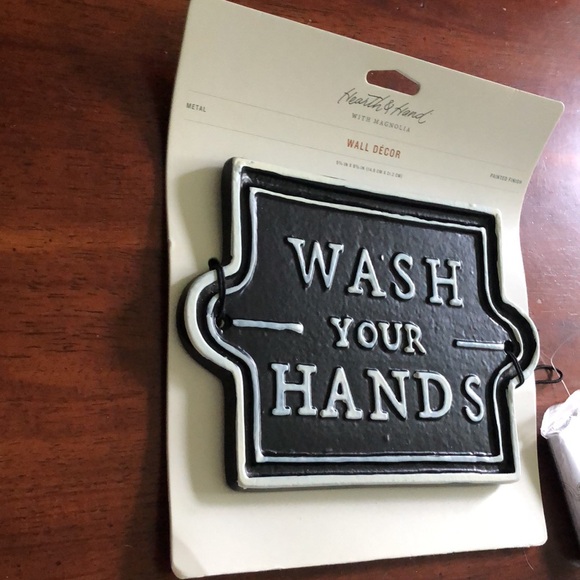 HEARTH & HAND MAGNOLIA Wash Your Hands Painted Metal Wall Decor NWT - Picture 4 of 6